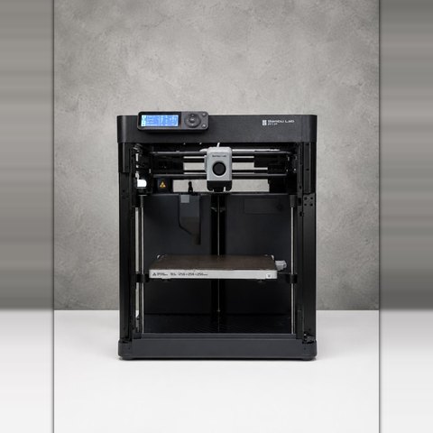 Impresora 3D Bambu Lab P1P — equipo de KLP Printed