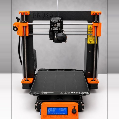Impresora 3D Prusa MK3S+ — equipo de KLP Printed